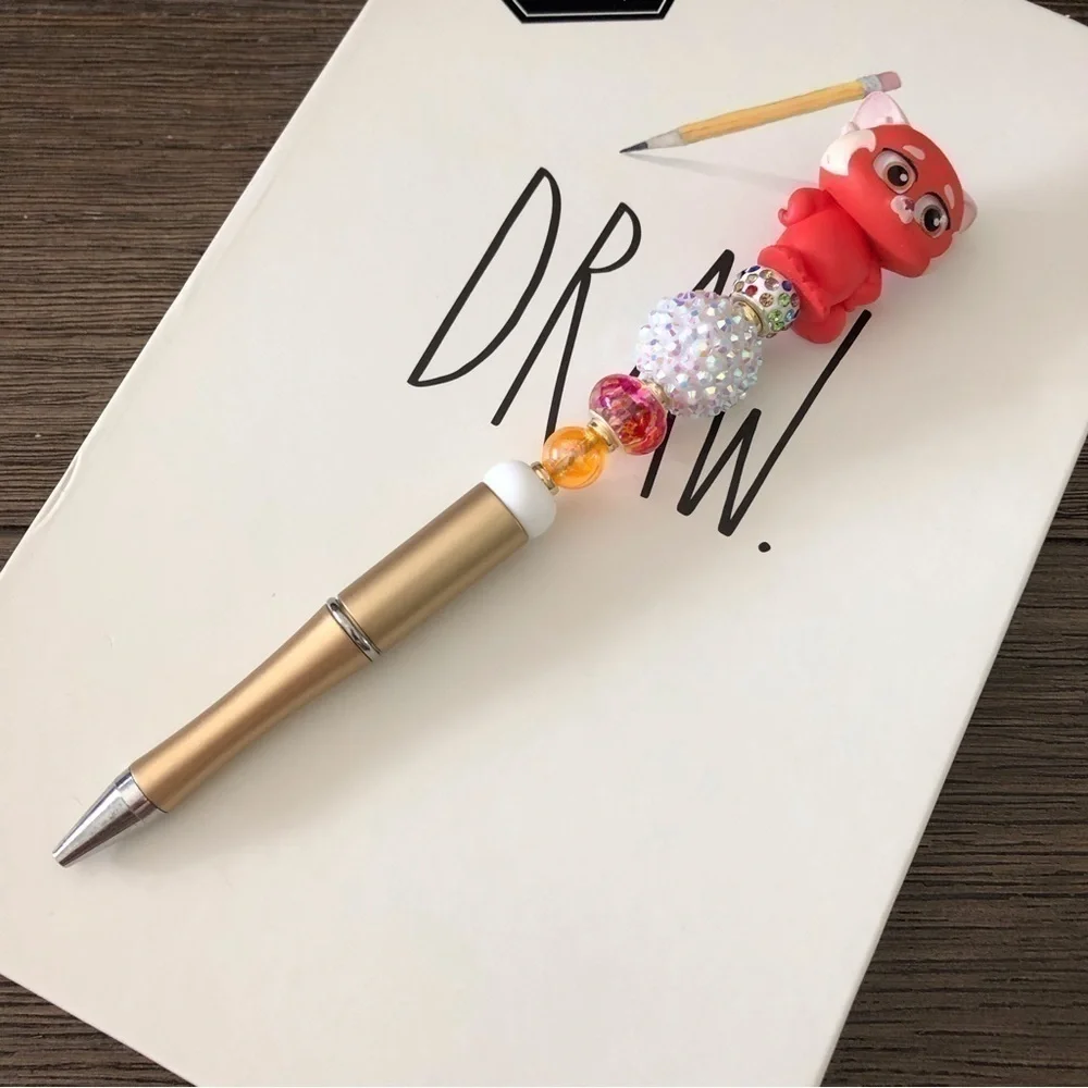 Disney Doorables: Turning Red: Panda Mei handmade beaded pen